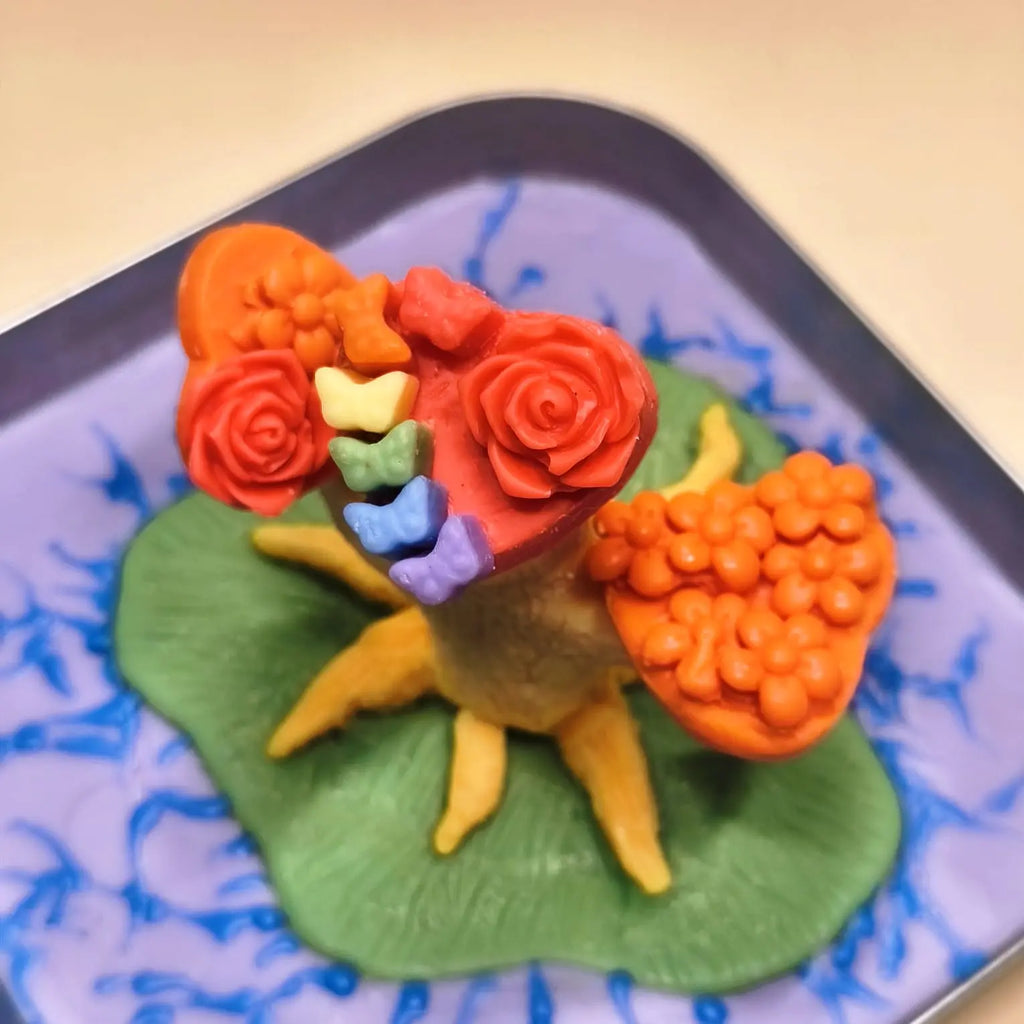 Figura escultórica artesanal de cera de soja árbol de la libertad en decoración de interior aesthetic